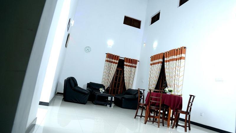 Grand Hilton Hotel Negombo Eksteriør billede